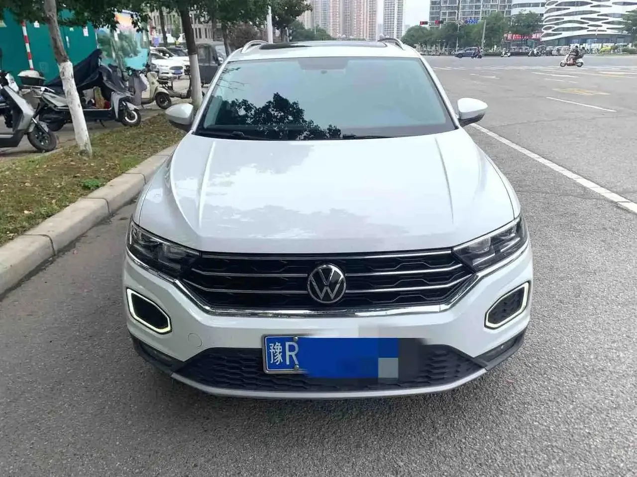 T-ROC Tange 2020 280TSI DSG Two-Drive Elite Model 2