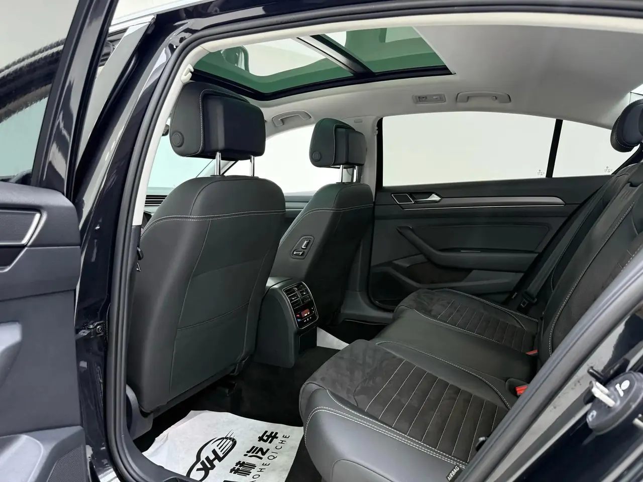 Magotan 2020 330TSI DSG Luxury Edition 8
