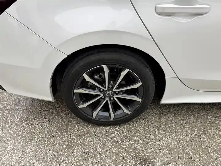 Model 2023 240TURBO CVT Smart Edition 14