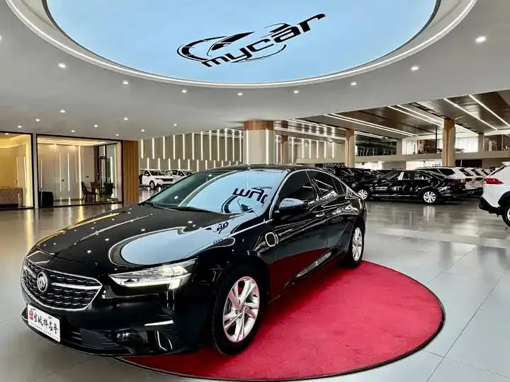 Regal 2022 552T Smart - View 1
