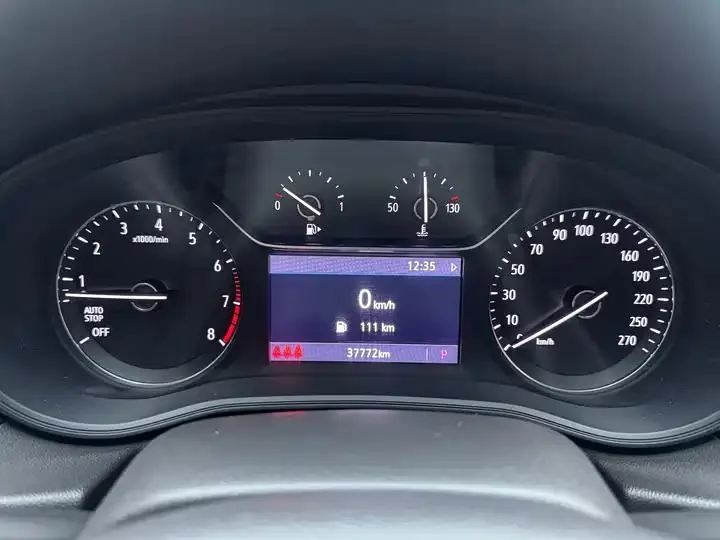 Regal 2022 552T Smart 23