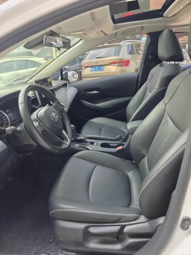Corolla 2019 1.2T S-CVT GL-i Luxury Edition 4