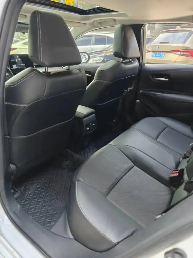 Corolla 2019 1.2T S-CVT GL-i Luxury Edition 6