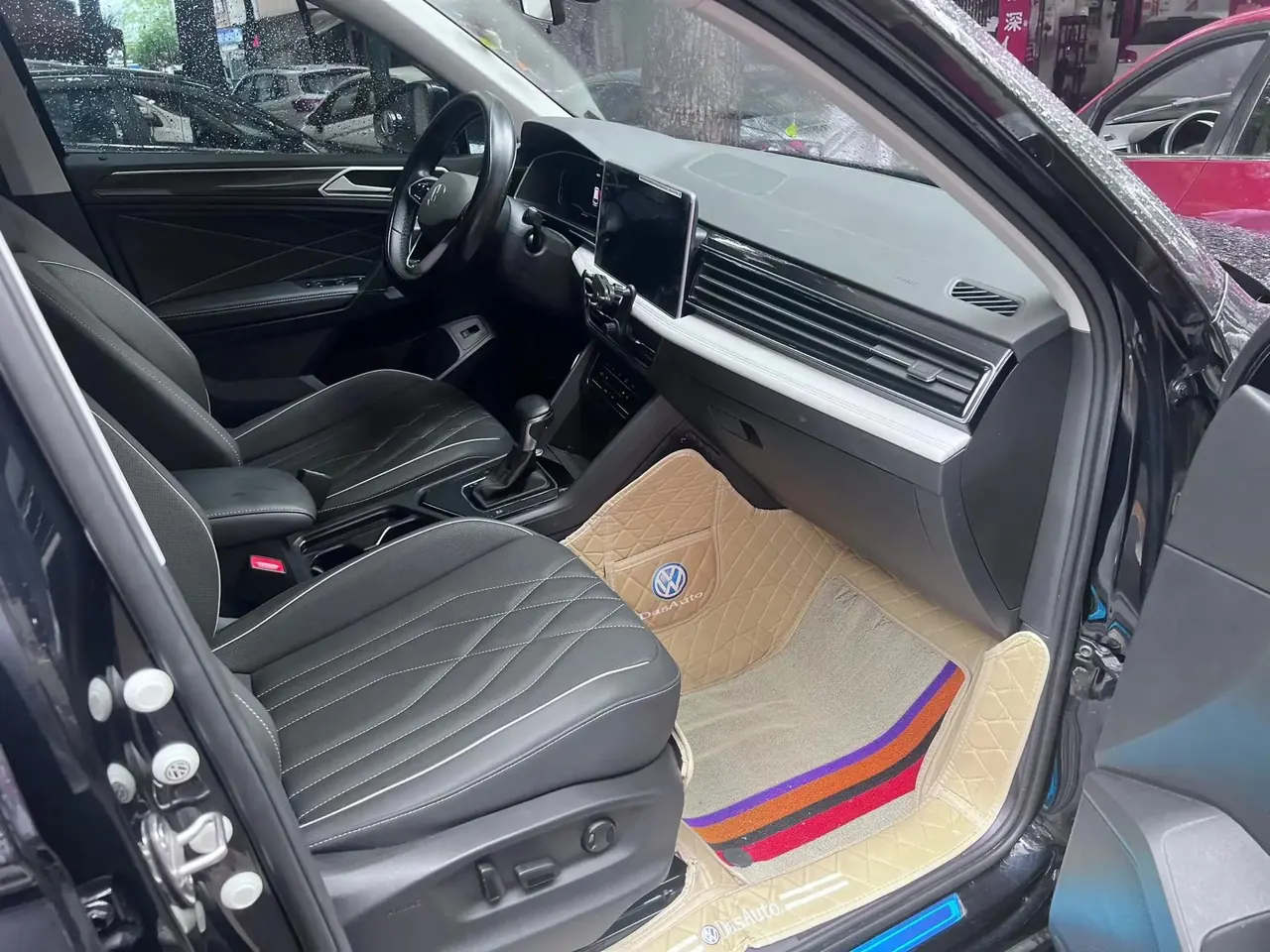 Tiguan L 2022 330TSI Automatic Two-Drive Smart Edition 3