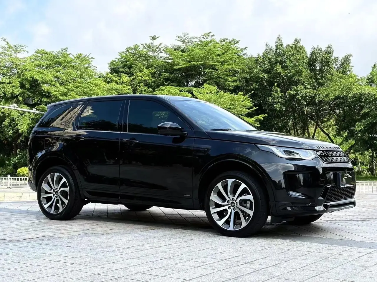 Discovery Sport 2020 249PS R-Dynamic Performance Edition 3