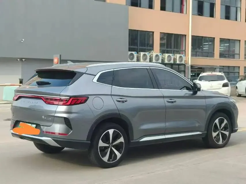 2021 BYD Song PLUS DM-i 110km Flagship Model 5