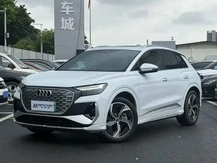 Audi Q4 e-tron 2023 40 e-tron Creation Edition - View 1