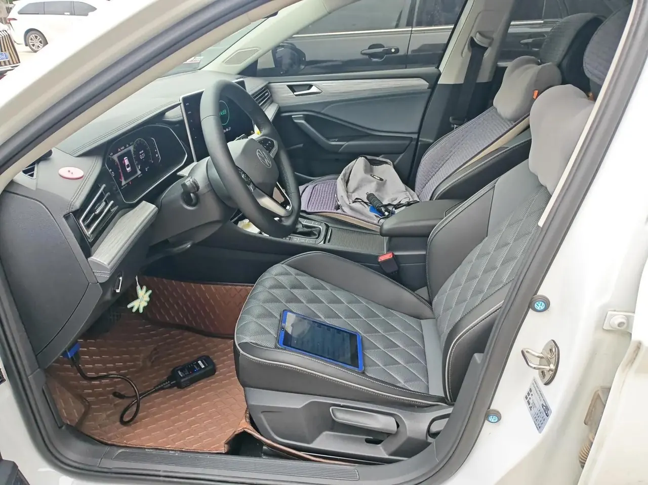 Lavida 2023 280TSI DSG Exceed Version 2