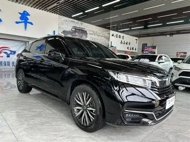 Crown Road 2020 370TURBO 4-wheel Drive Premium Edition Double Color 3