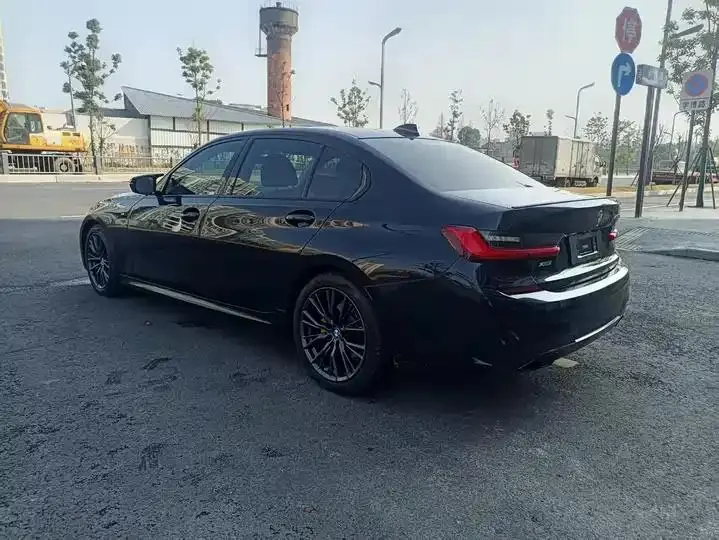 BMW 3 Series 2020 325Li M Sports Night Suit 8