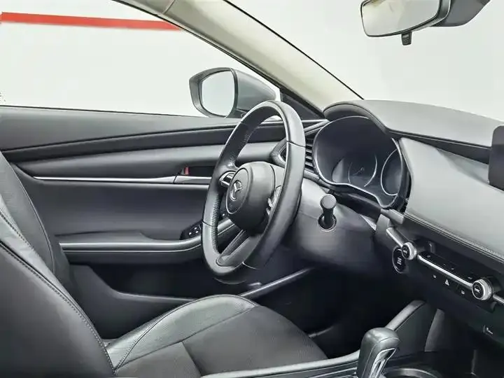 Mazda 3 Onksera 2021 1.5L Automatic Quality Edition 22
