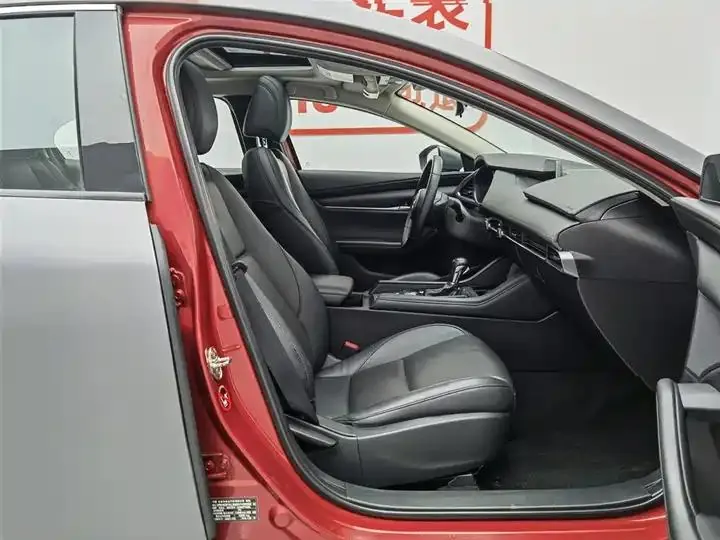 Mazda 3 Onksera 2021 1.5L Automatic Quality Edition 23