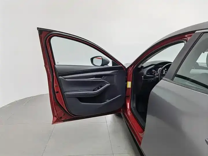 Mazda 3 Onksera 2021 1.5L Automatic Quality Edition 8