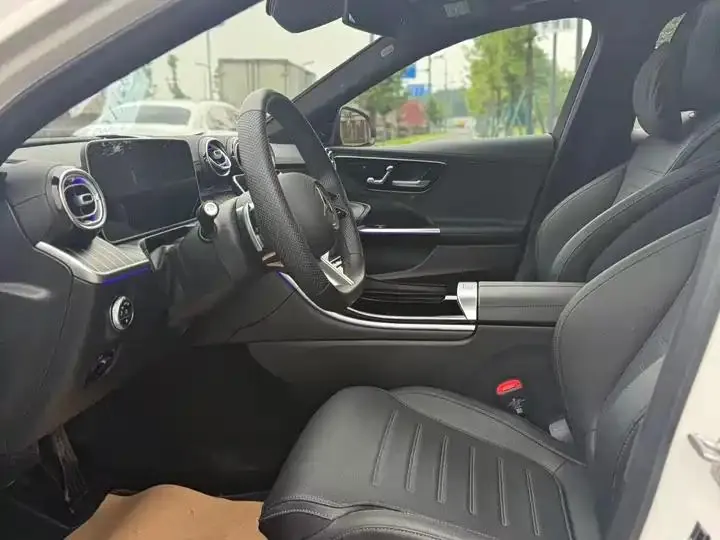 Mercedes Benz Class C 2025 to C 260 L Night Sports Edition 8