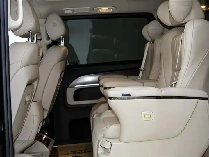 Mercedes Benz Class V 2021V 260 Pilot Edition 20