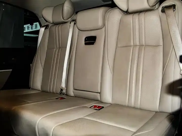 Mercedes Benz Class V 2021V 260 Pilot Edition 25