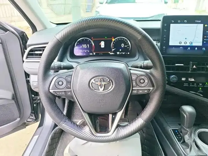 Camry 2023 2.5G Deluxe Edition 3