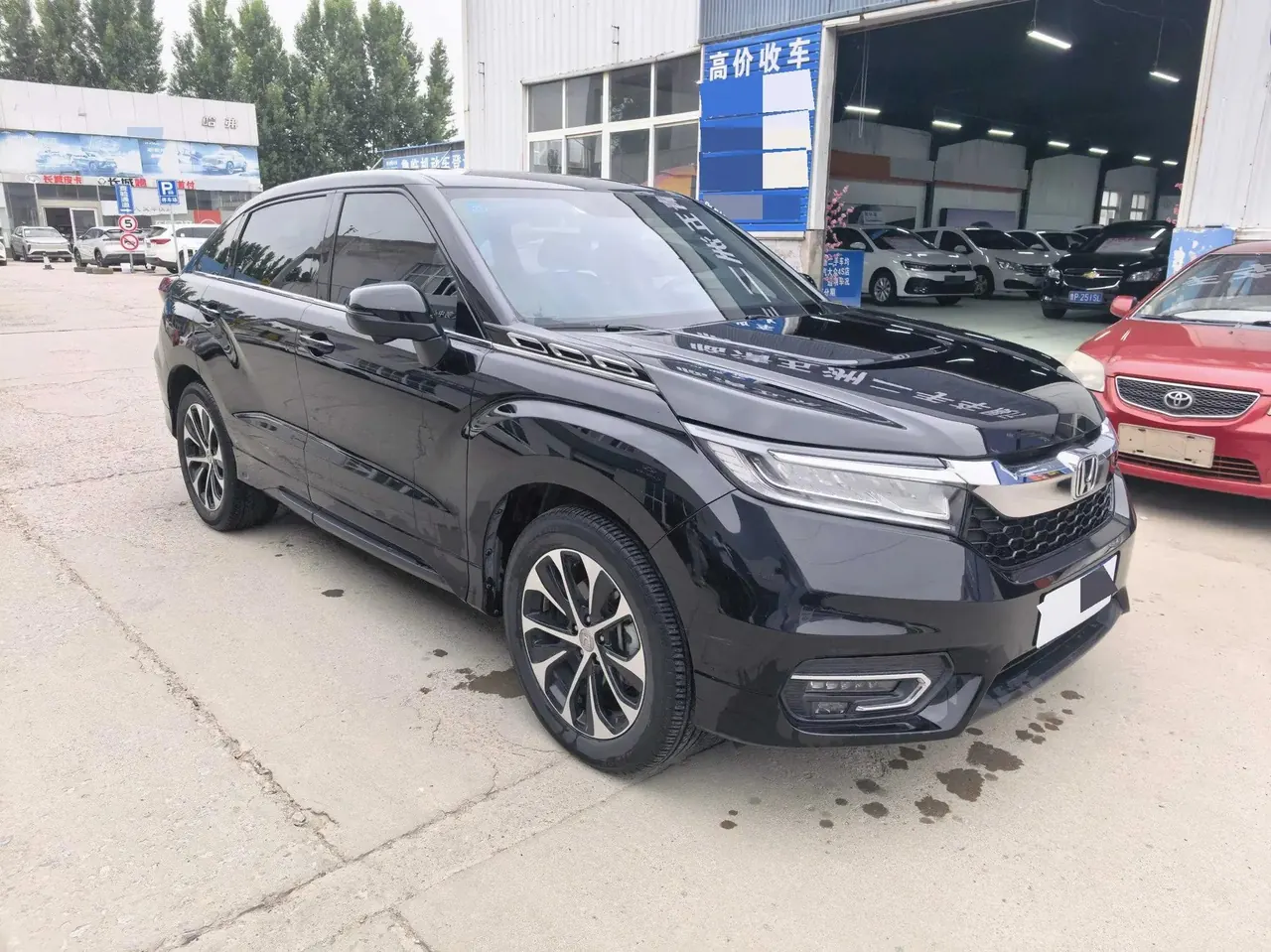 AVANCIER 2019 240TURBO Front-Wheel-Drive Prestige Edition 3