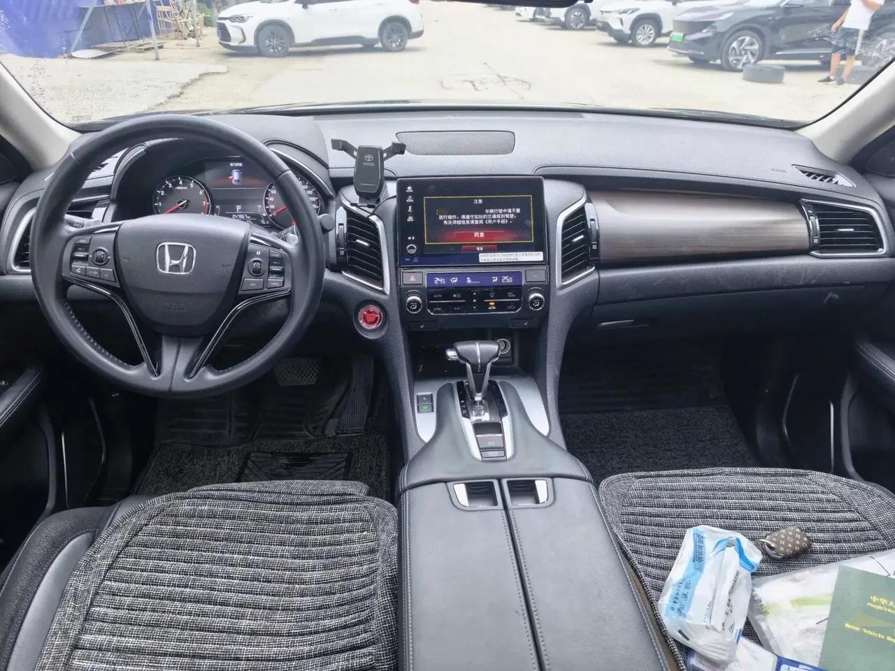 AVANCIER 2019 240TURBO Front-Wheel-Drive Prestige Edition 5