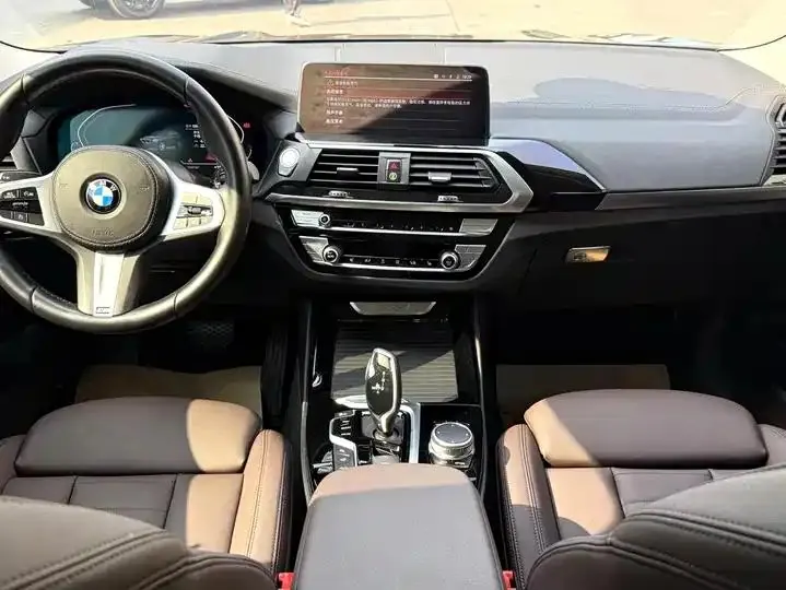 BMW X3 2021 xDrive25i M Sport Package 8