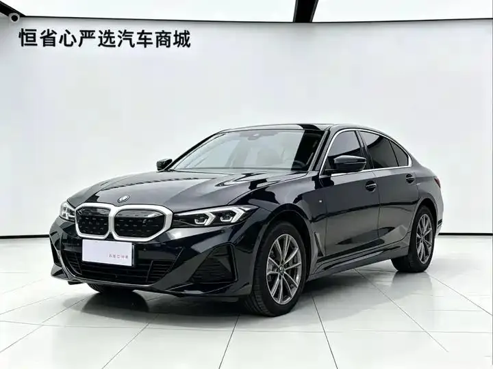 Открыть галерею: BMW i3 2024 eDrive 35 L
