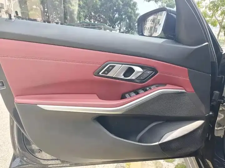 BMW i3 2024 eDrive 35 L 9