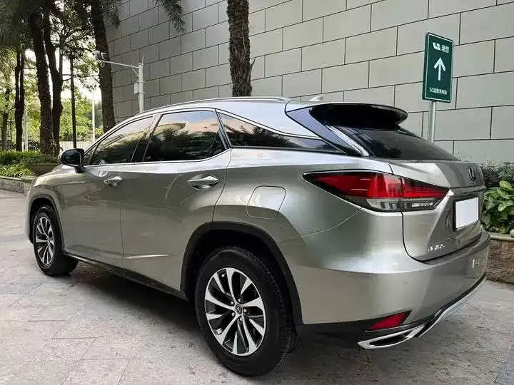Lexus RX 2020 15000.00g Drive Elite Edition Country VI 3