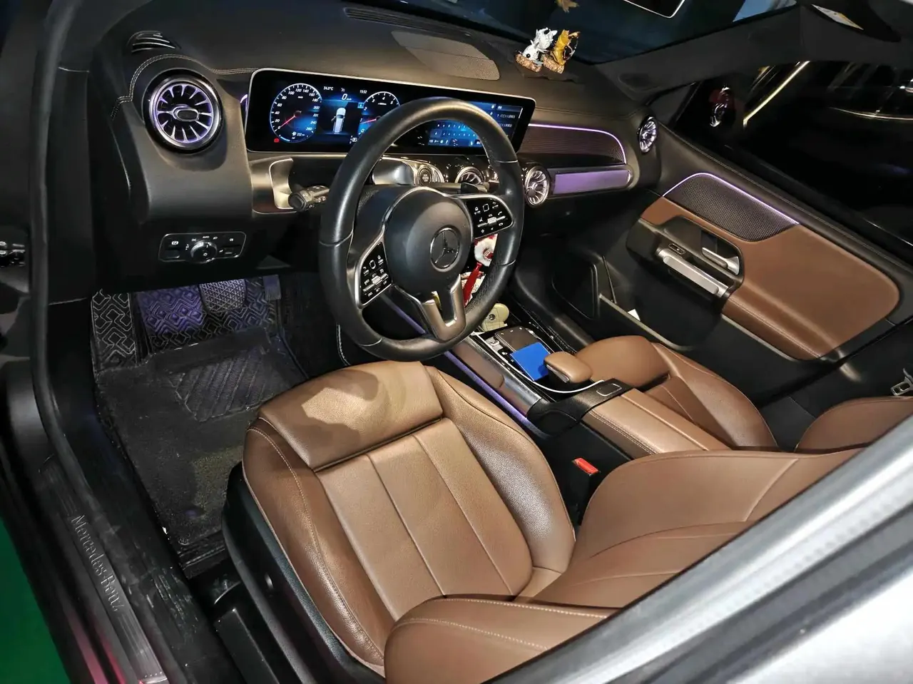 Mercedes Benz GLB 2020 model modified GLB 200 dynamic model 3