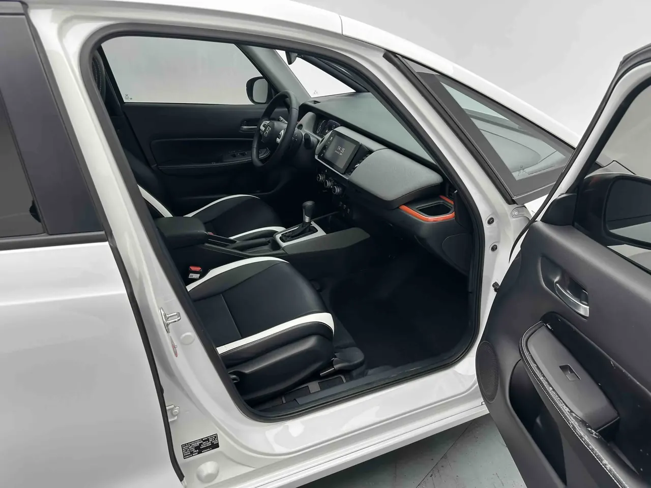 LIFE 2021 1.5L CVT SPO-SS Smart Edition 4