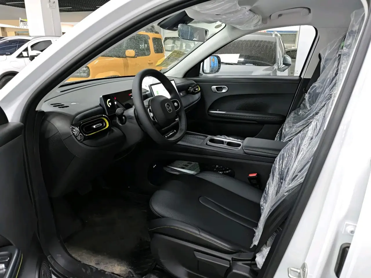 Chery 2026 QQ3 EV 420 Love Edition Automatic Gear 2