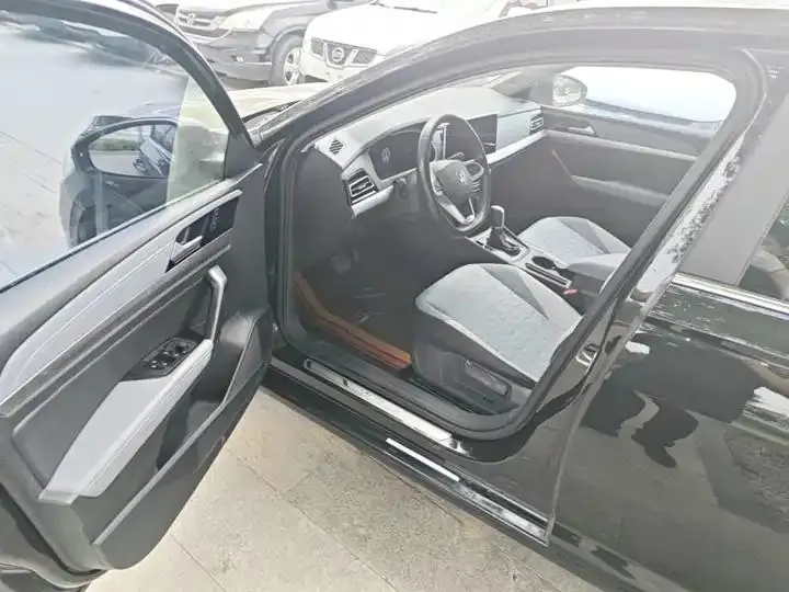 Lavida 2023 Facelift 1.5L Automatic Man-Yi Edition 12
