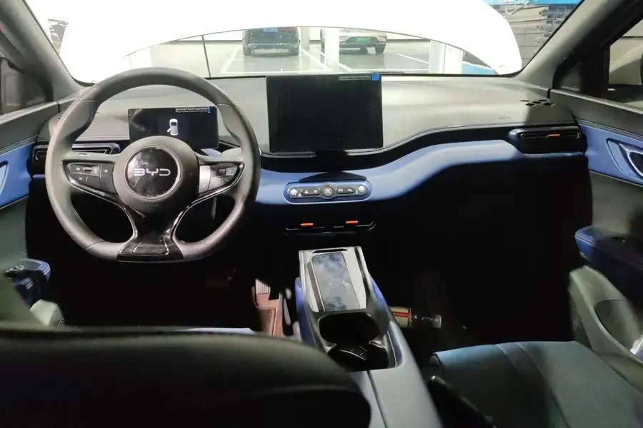 BYD 2025 Seagull Intelligent Driving Version 305km Vitality Edition Automatic Transmission 5