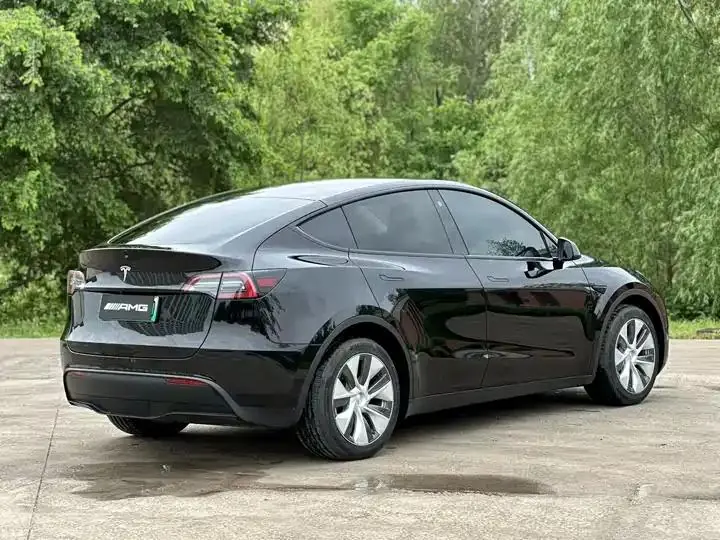 Model Y 2022 rear-wheel drive version 9