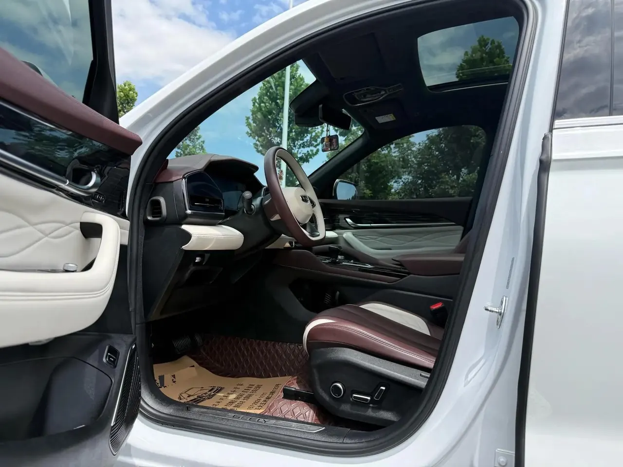 XingyueL (Monjaro) 2021 model 2.0TD DCT EVO two-wheel-drive Intelligent Supreme Edition 4