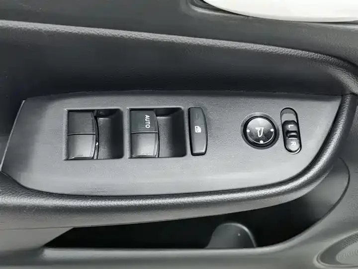 Fit 2021 1.5L CVT Trendy Edition 9