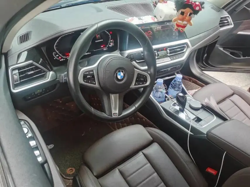 BMW 3 Series 2021 325i M Sports Suit 7