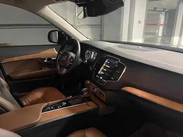 Volvo XC90 2020 model change T6 Zhiyi Deluxe Edition 7 seats 24