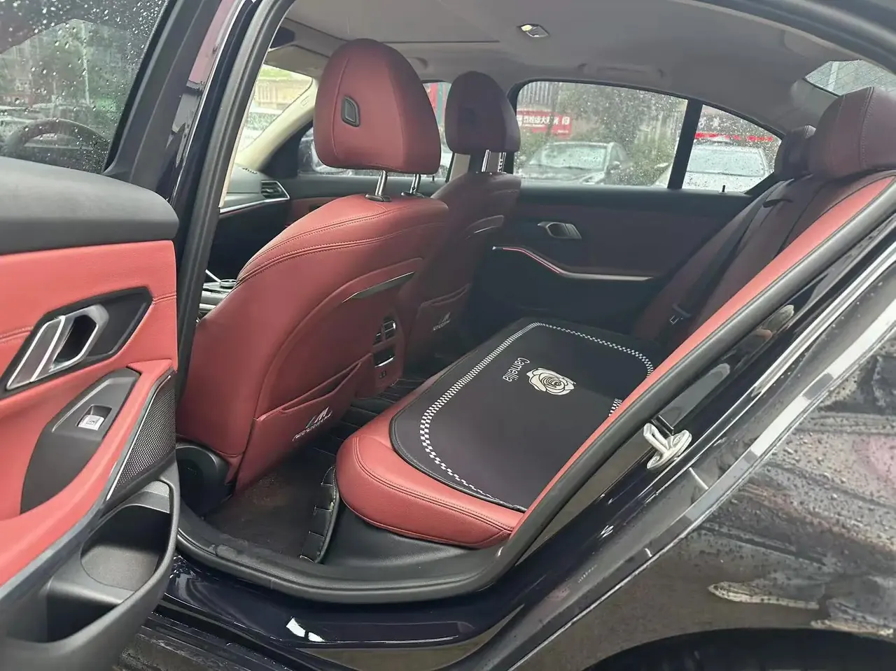BMW 3 Series 2023 model 325i M Sport Package 8