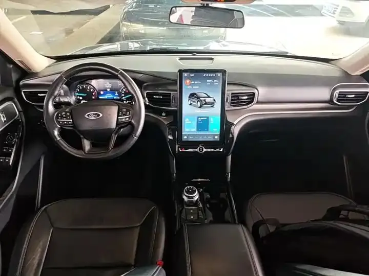 Explorer 2020 EcoBoost 285 RWD Style 6-Seater 10