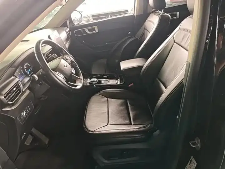 Explorer 2020 EcoBoost 285 RWD Style 6-Seater 15