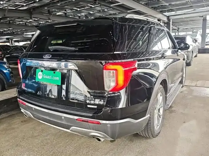 Explorer 2020 EcoBoost 285 RWD Style 6-Seater 7