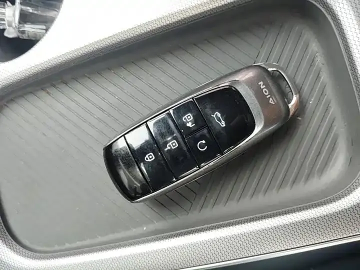 AION Y 2023 Plus 510 Smart Collar Edition 9
