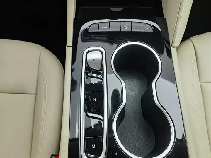 Regal 2021 552T Elite 13