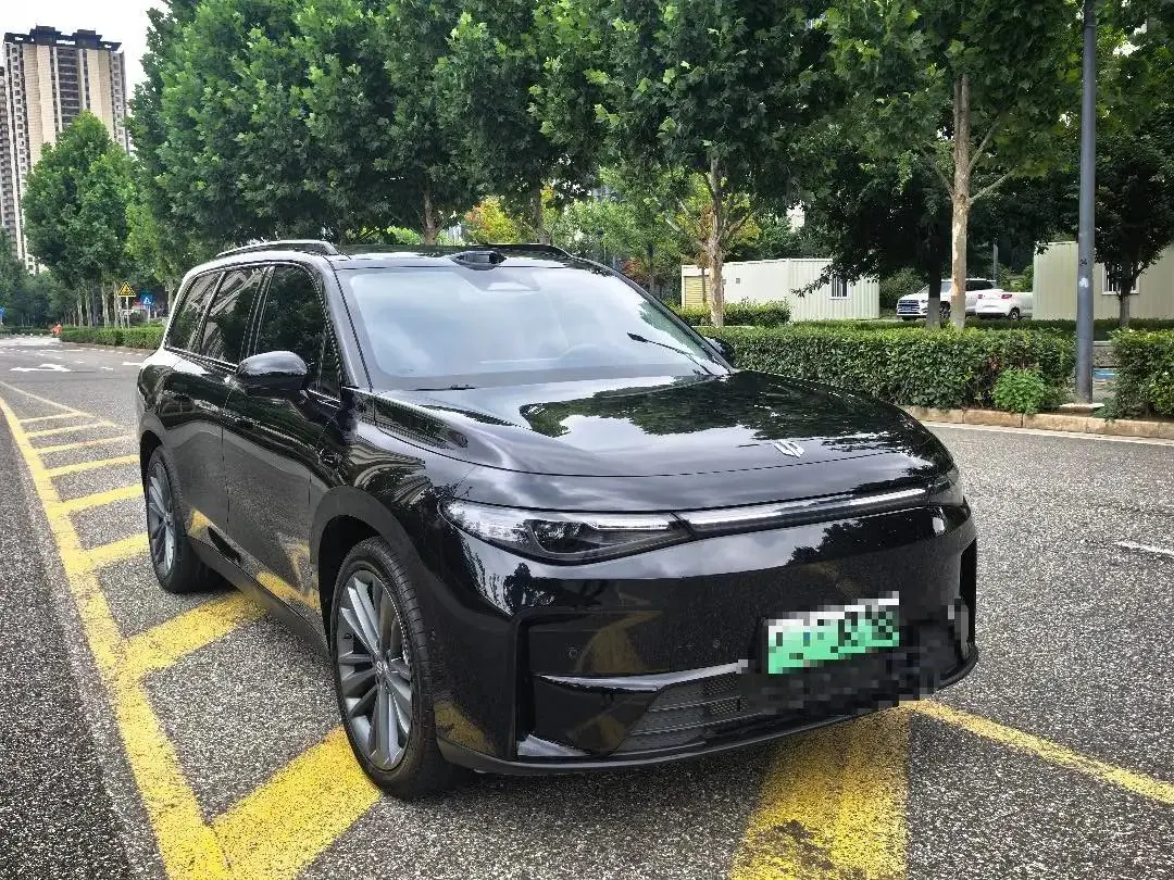 Leapmotor 2026 C16 280 Laser Radar Intelligent Supreme Edition, 6 Seats, Automatic Transmission 3