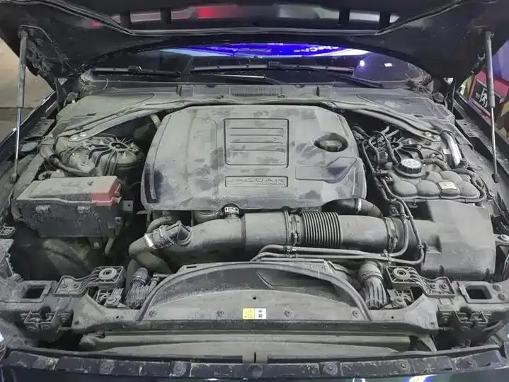 Jaguar XFL 2023 XFL 2.0T P 10000.00g Drive Elite Deluxe Edition 10