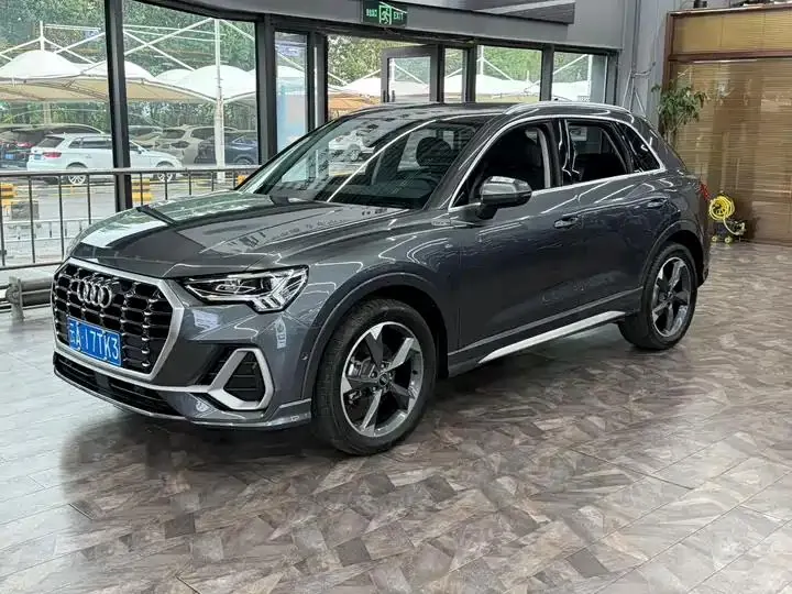 Audi Q3 2022 model 35 TFSI Fashion Dynamic Edition - View 1