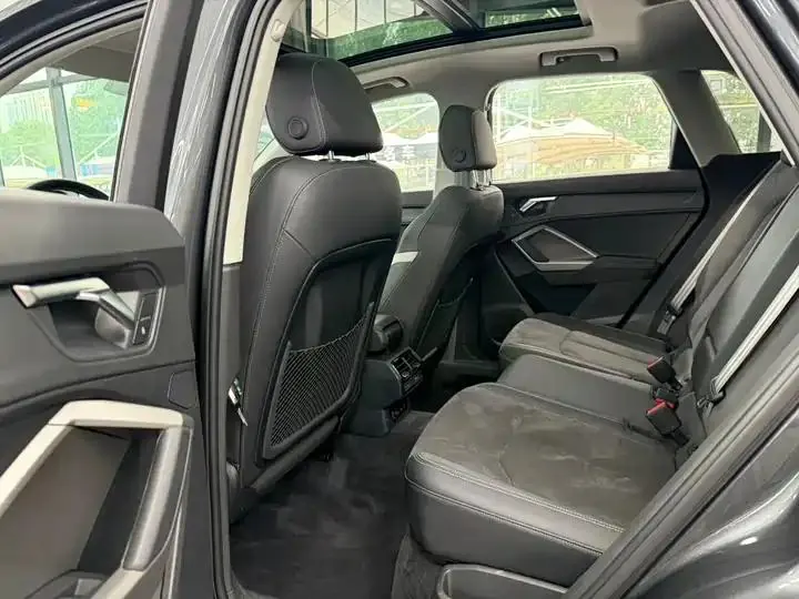 Audi Q3 2022 model 35 TFSI Fashion Dynamic Edition 12