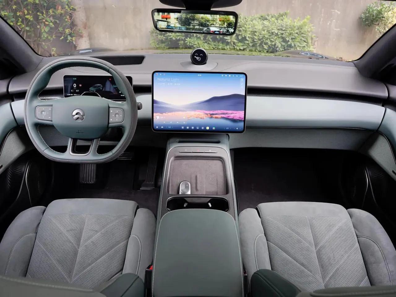 NIO 2026 ET5T Natural Wonderland Edition 100kWh Touring Automatic 14