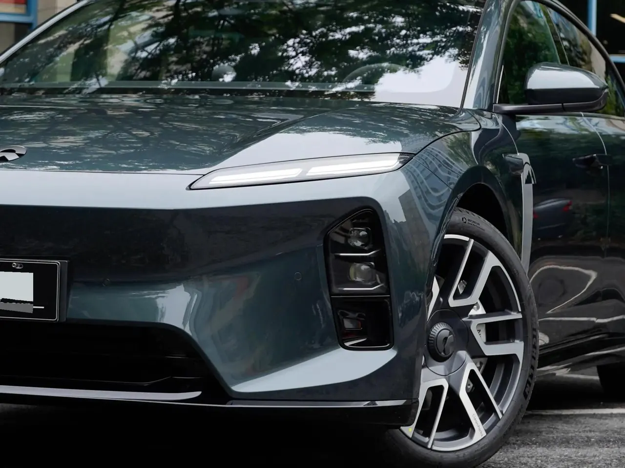 NIO 2026 ET5T Natural Wonderland Edition 100kWh Touring Automatic 17