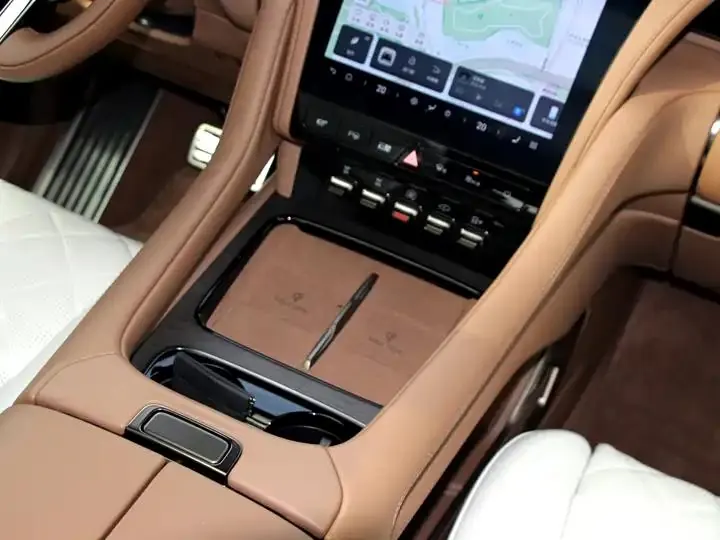 YangWang U8 2023 Deluxe Edition 17